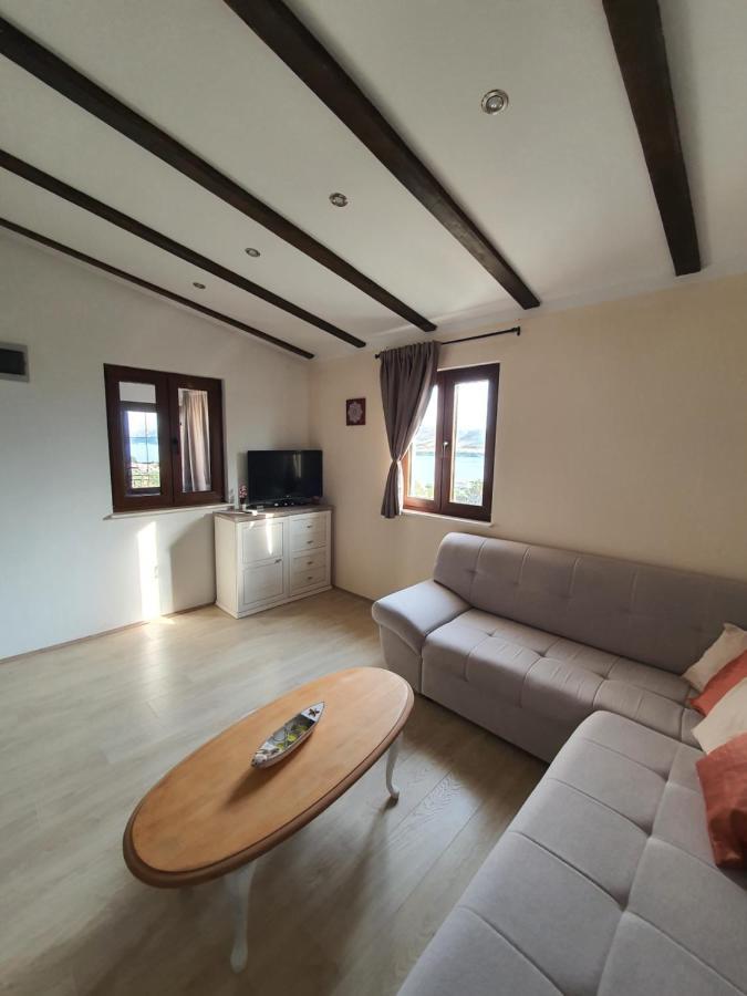 Holiday House Pag Zubovići Exteriér fotografie